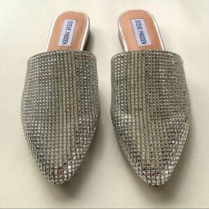 STEVE MADDEN Traced Rhinestones 5.5 M